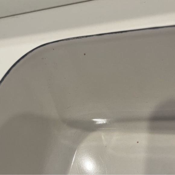 VTG Kingsbury “Dogwood” Enamel Over Steel Baking Dish. - Picture 6 of 9